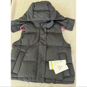 Lululemon Wunder Puff cropped black vest